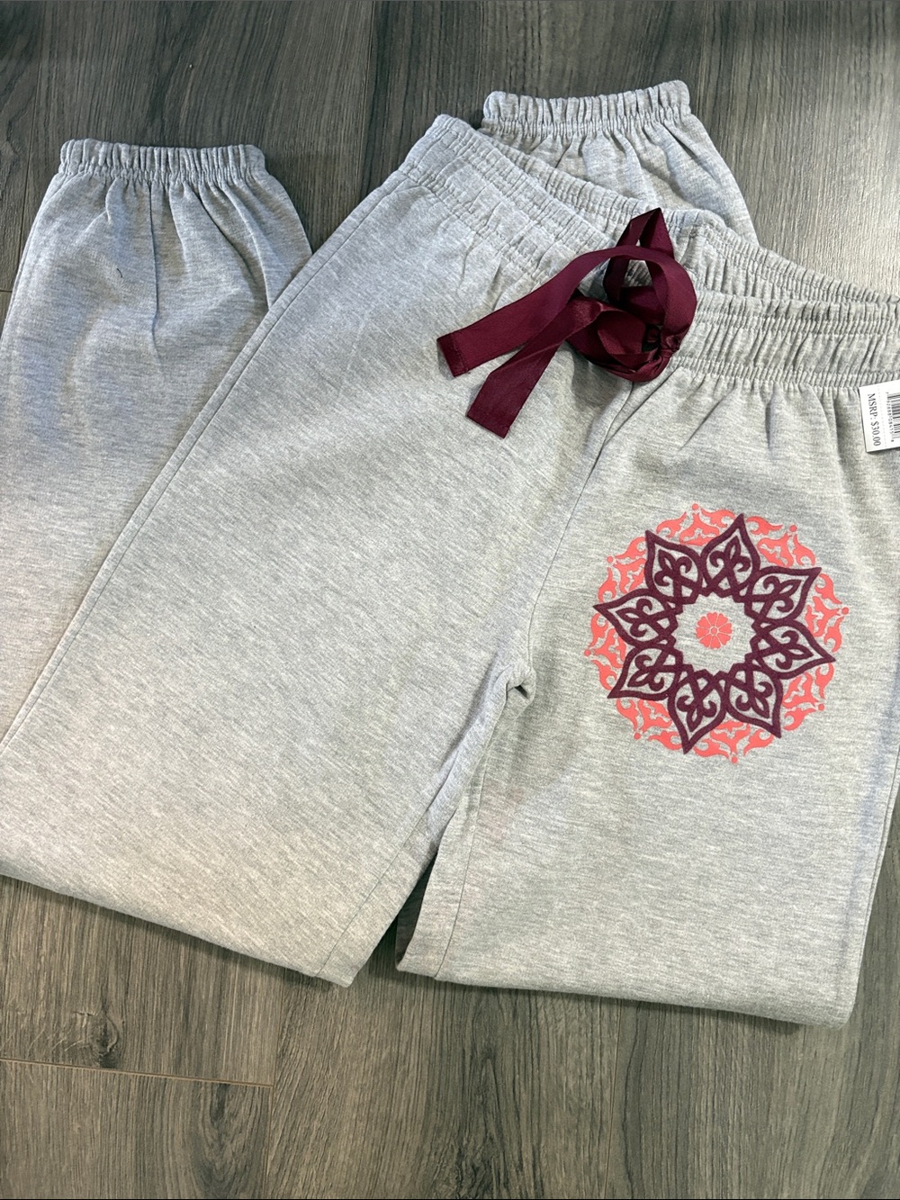 Nina Capri Heather Gray Pants with Coral & Plum Mandala - Picture 5 of 11